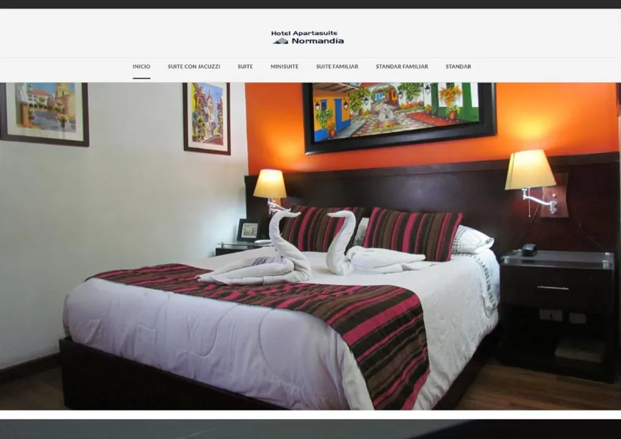 Página de inicio del sitio web de Hotel Apartasuite Normandia